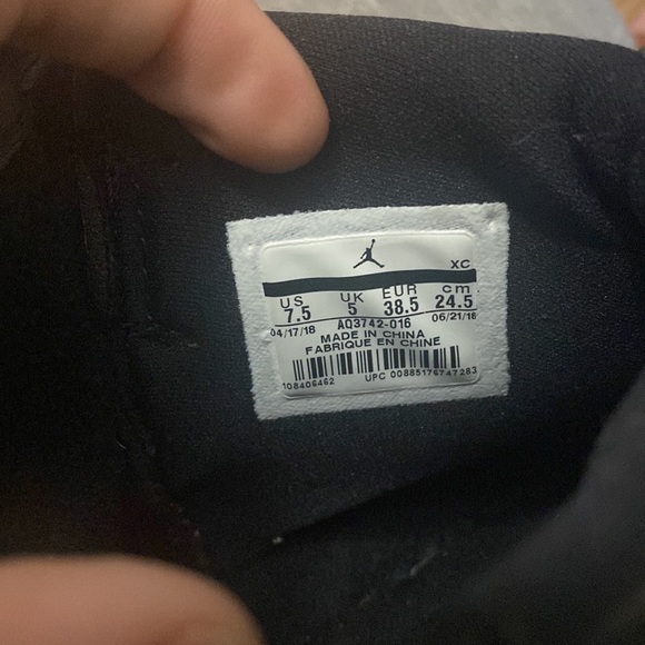 Hall black Air Force ones - Picture 2 of 5